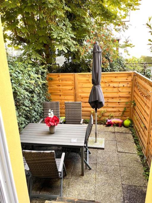 Doppelzimmer Mit Terrasse In Privatem Zuhause Любек Екстер'єр фото